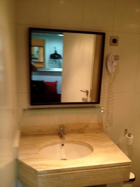 Puerta Del Sol Carretas Apartaments & Rooms Madrid Extérieur photo