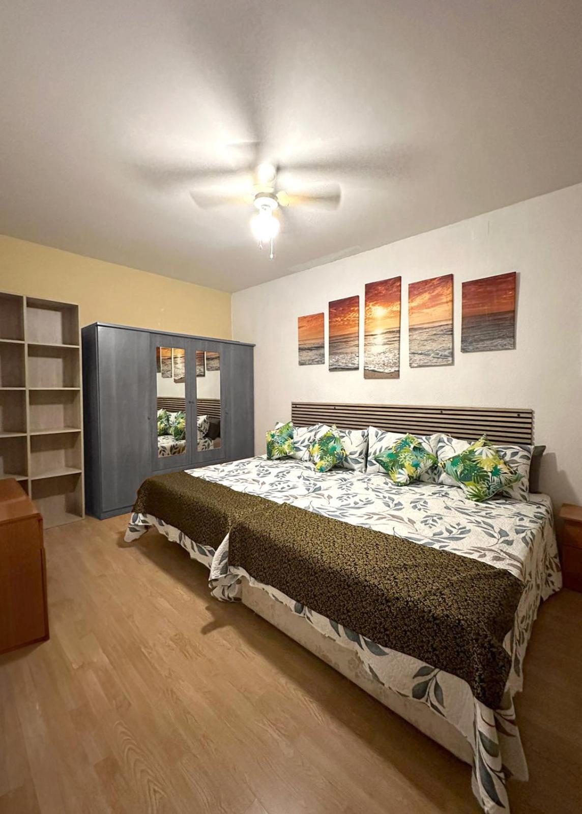 Puerta Del Sol Carretas Apartaments & Rooms Madrid Extérieur photo